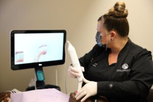 Spring Creek Dentistry team member using iTero scanner 